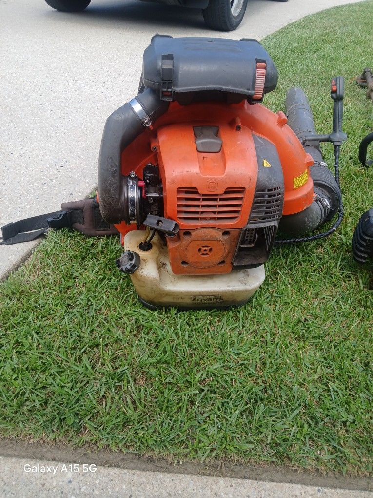 Blower And  2 Whips  Cash Only Price Is Firm