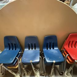 Preschool Table & 13 Chairs 
