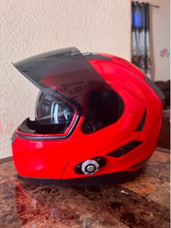 Motor cycle helmet
