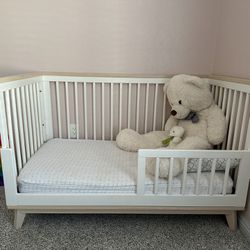 White Toddler Bed 