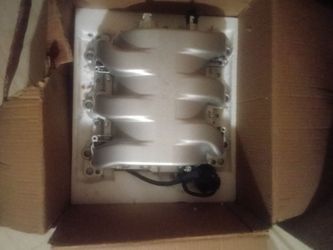 Brand new intake manifold for 02 Benz c240