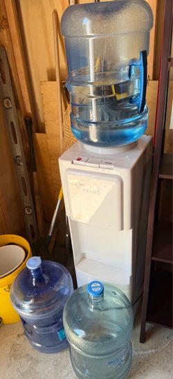 Water cooler with 3 bottles