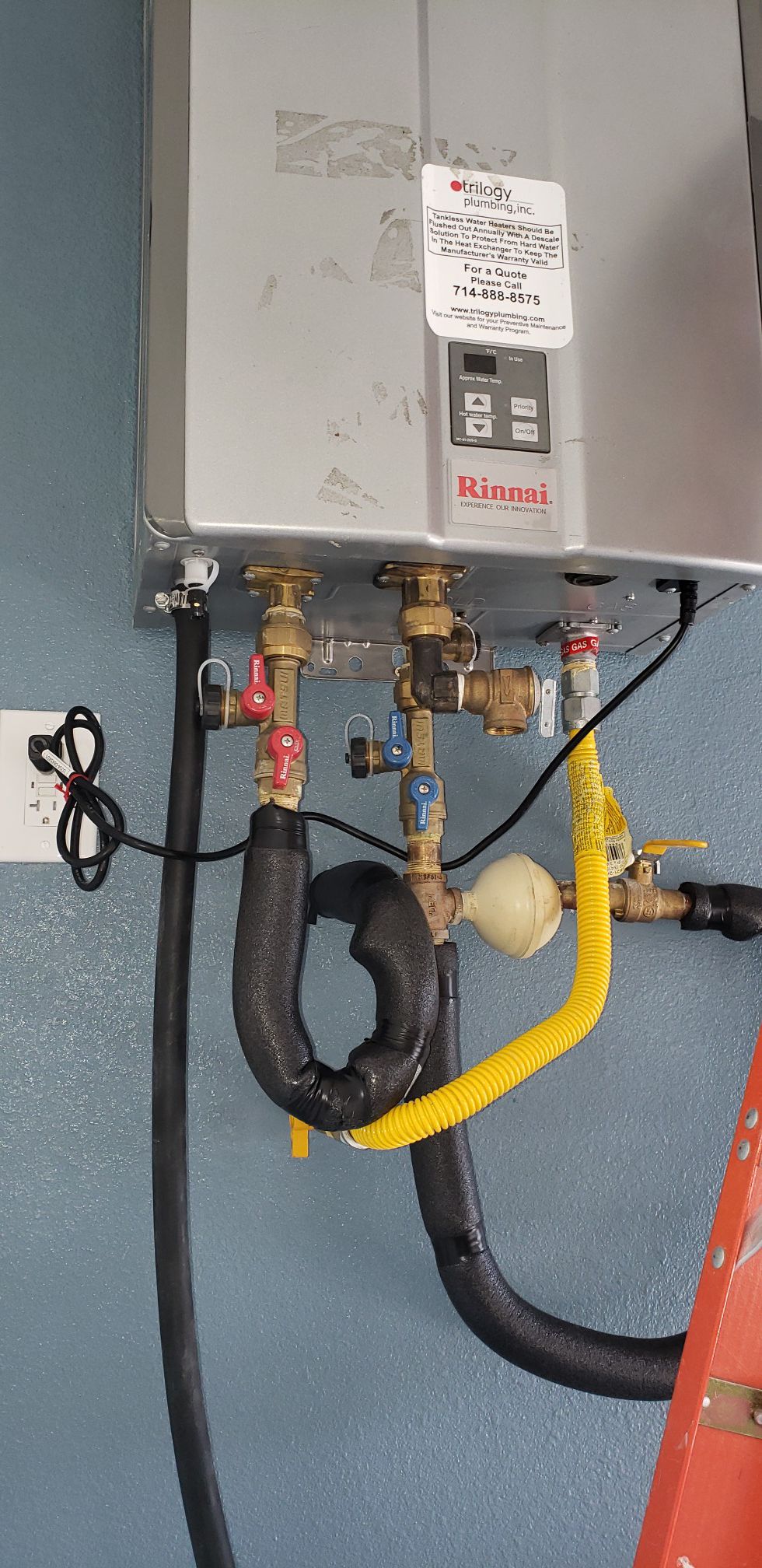 Install water heater tankless