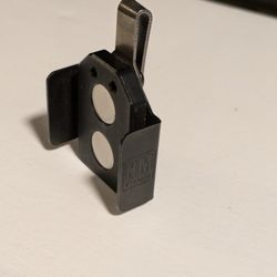 Neomag Type G Magnetic Pocket Magazine Holder