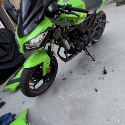 2015 Kawasaki Ninja 300 