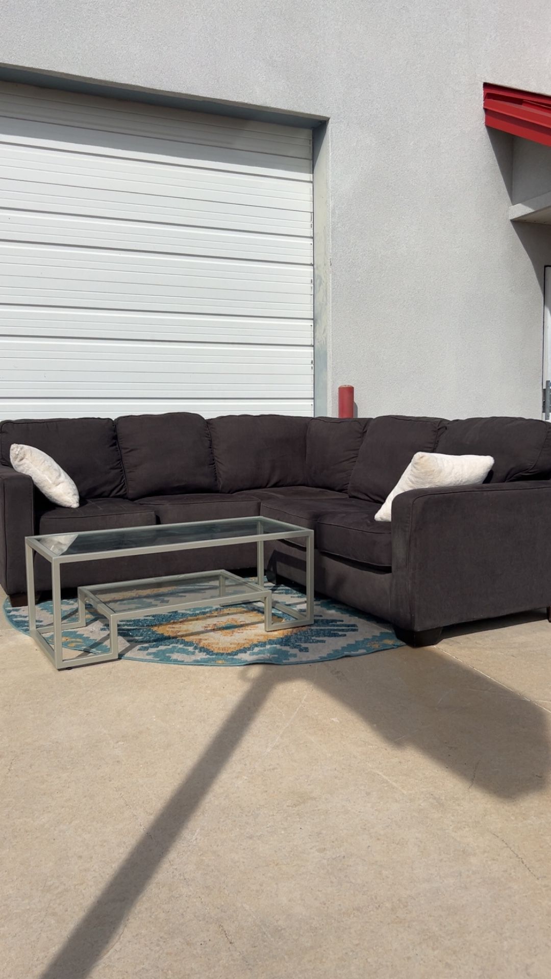 Sectional Couch (Free Delivery)