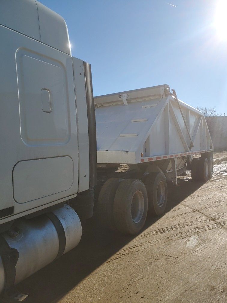 Sand, Gravel, Rock And Ground Cover Delivered In Bakersfield CA