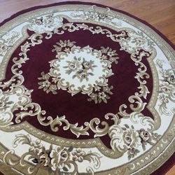 Traditional Are Rug 7’7 In Very Good Condition 