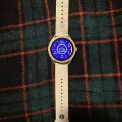 Michael Kors Smart Watch Rose Gold