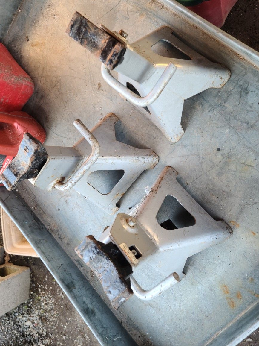Jack Stands