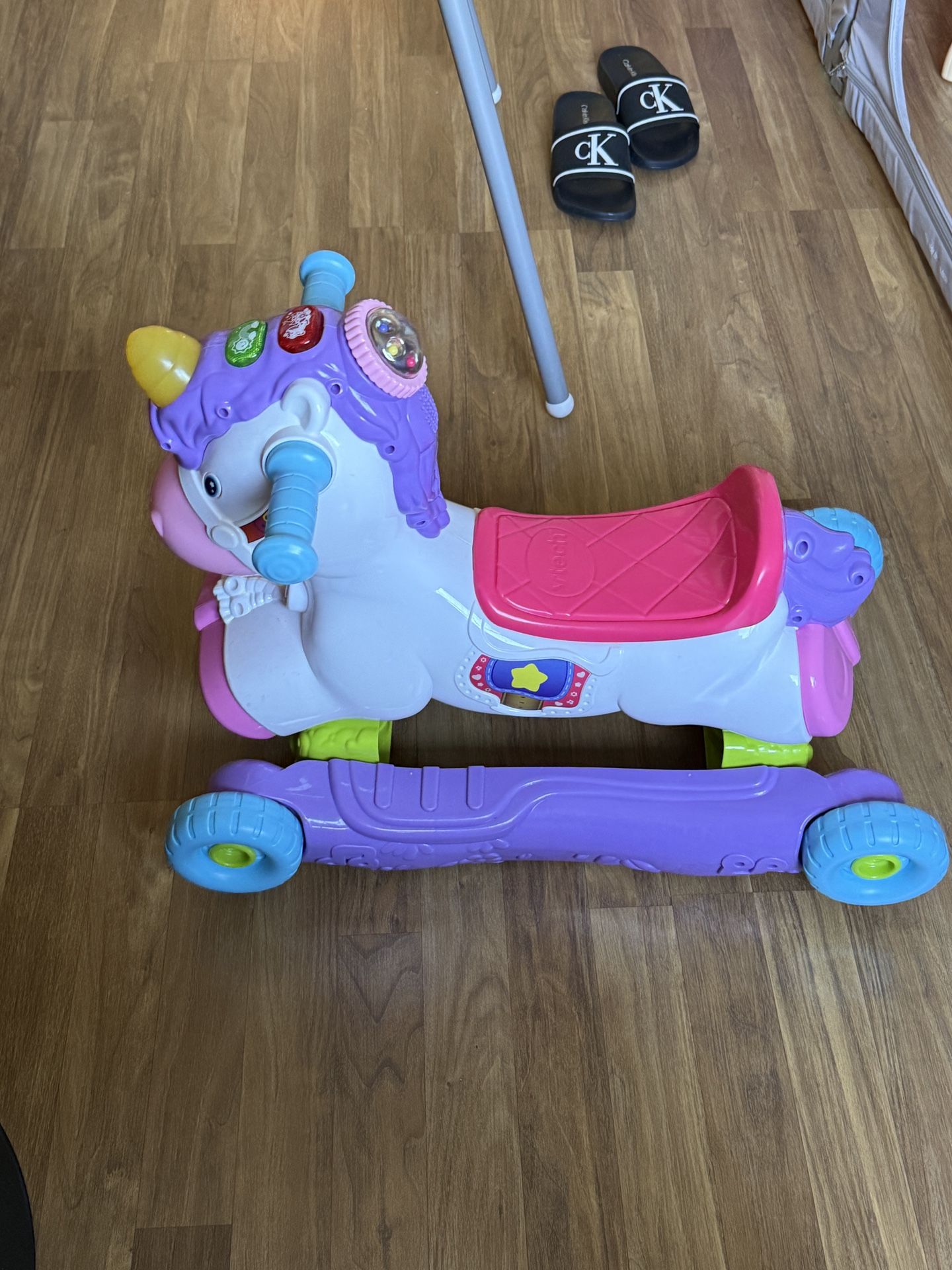 rocking learning unicorn