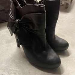 Gianni Bini Boot Heels Size 7.5
