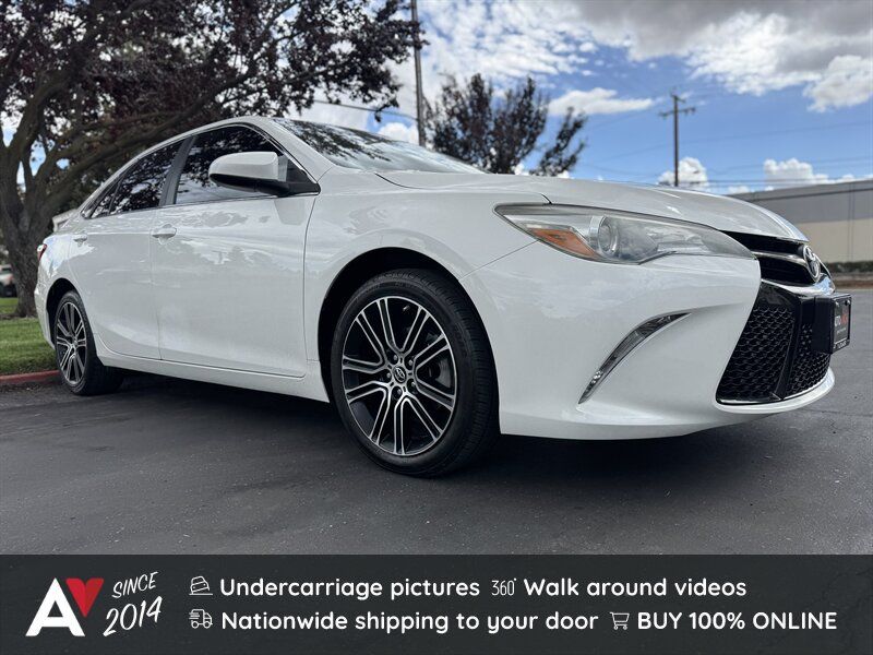 2016 Toyota Camry SE