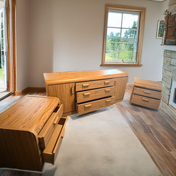 FREE DELIVERY Complete Matching Oak Bedroom Set — 3 Pieces!