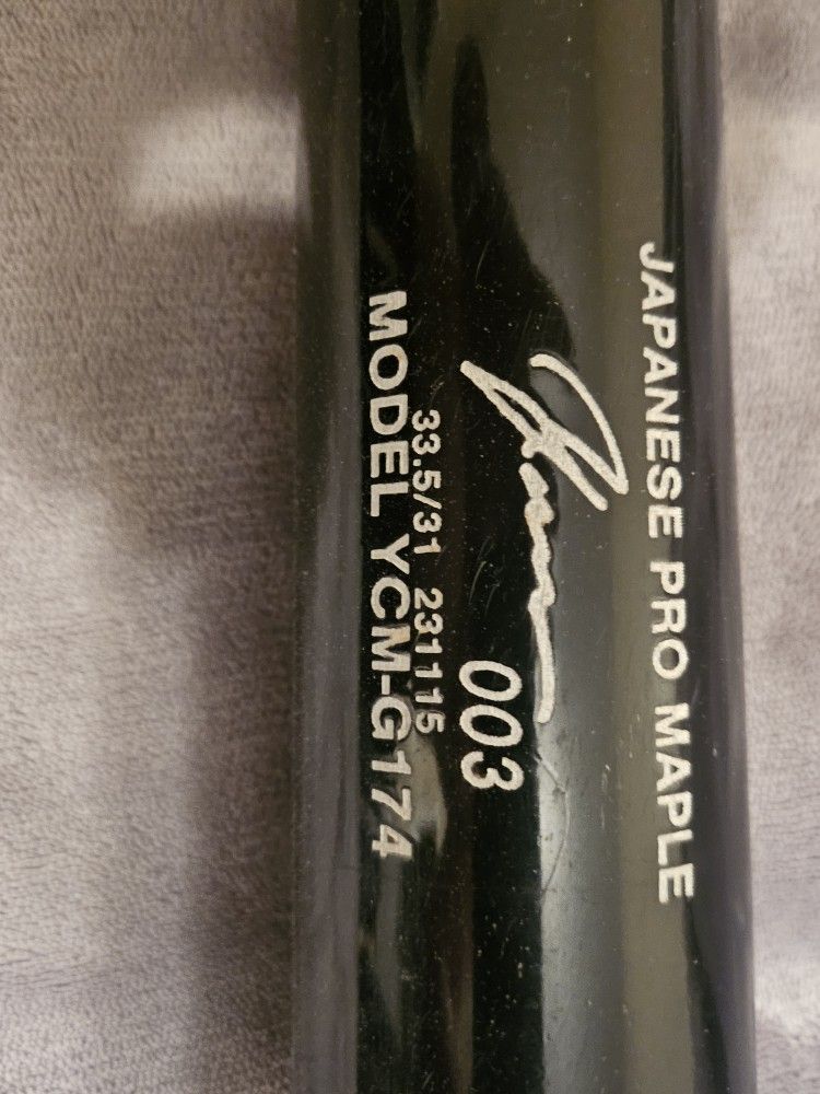 Yanase Maple Wood Bat