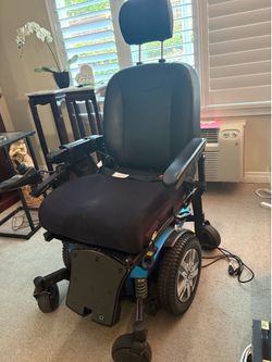 Electric Wheelchair