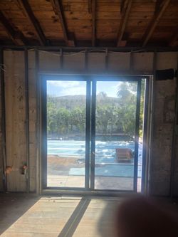 Hurricane impact sliding glass doors and French doors | Puerta corredera y ventanas