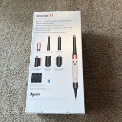 The Dyson Airwrap™ ID (Bluetooth  Connected) - BRAND NEW