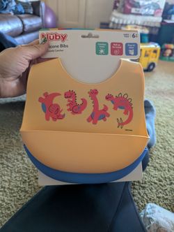 Nuby Silicone Bibs Pair