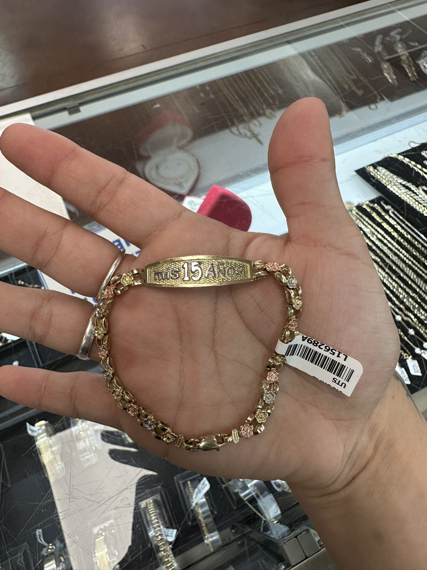 15 Años Gold Bracelet