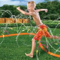 Wiggling Water Sprinkler 12FT Of Fun Brand New In Sealed Package 
