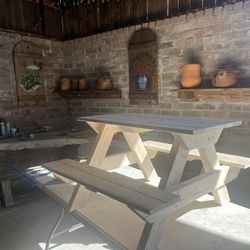 Kids picnic table