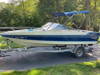 1988 WellCraft 190 Classic 19’ Boat