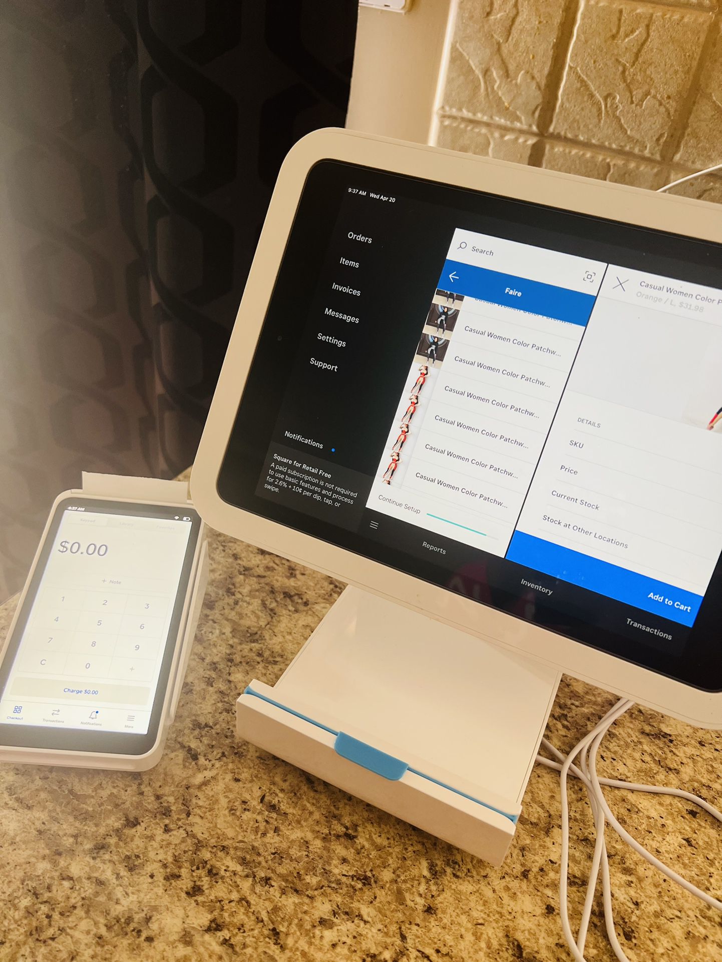 Square POS With IPad And Terminal 