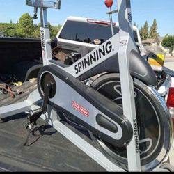 Exercise  Spinning  Bike  New