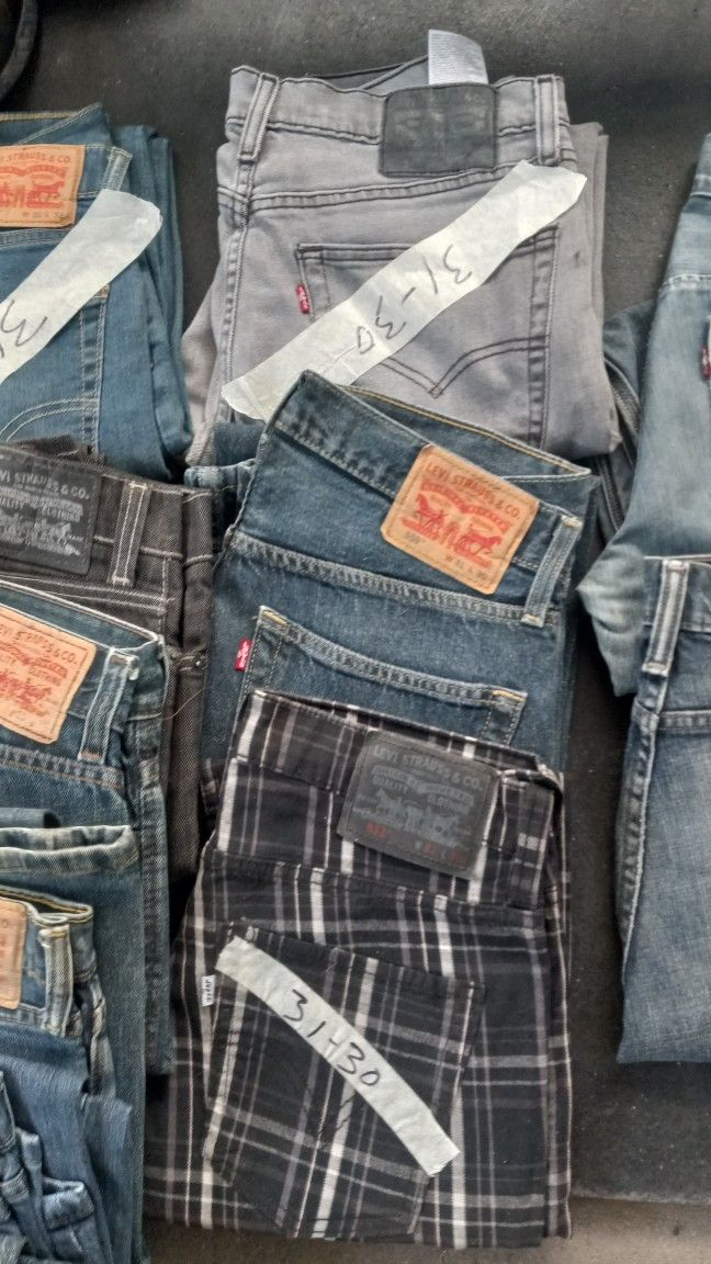 31x30 Levis Jeans Mens