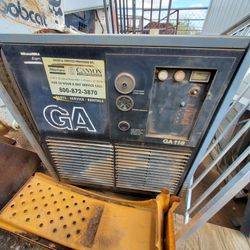 Atlas GA118 Screw Compressor. Worked When Removed. 