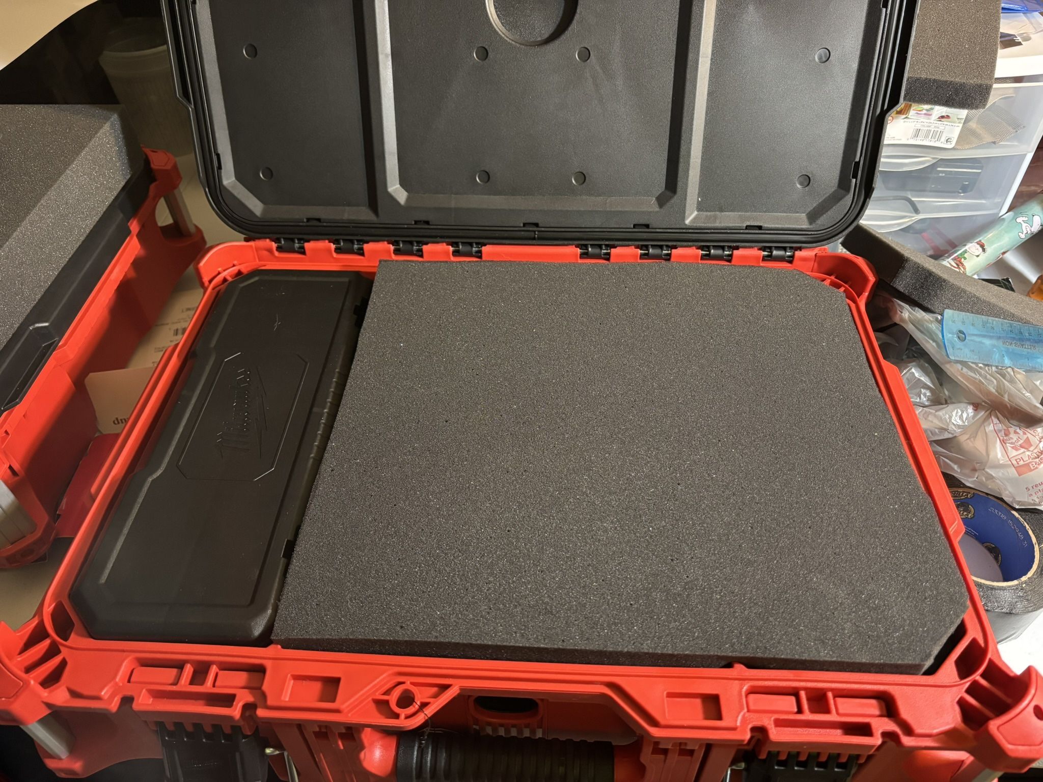 Discrete Gun Cases