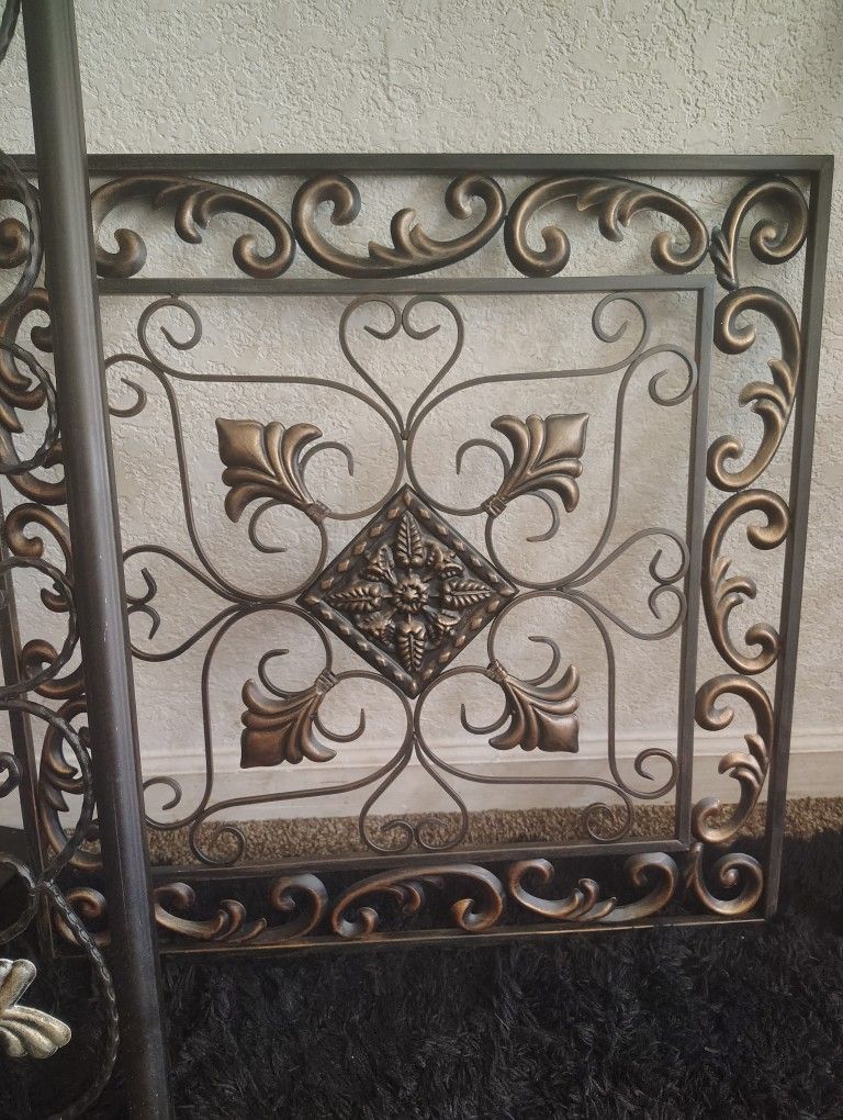 Home Decorations