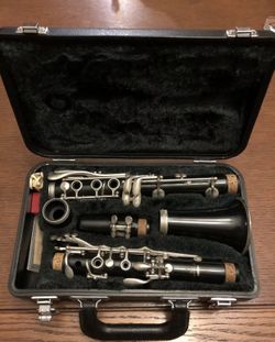 Yamaha clarinet $250