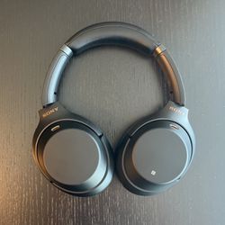 Sony Noise cancelling Headphones