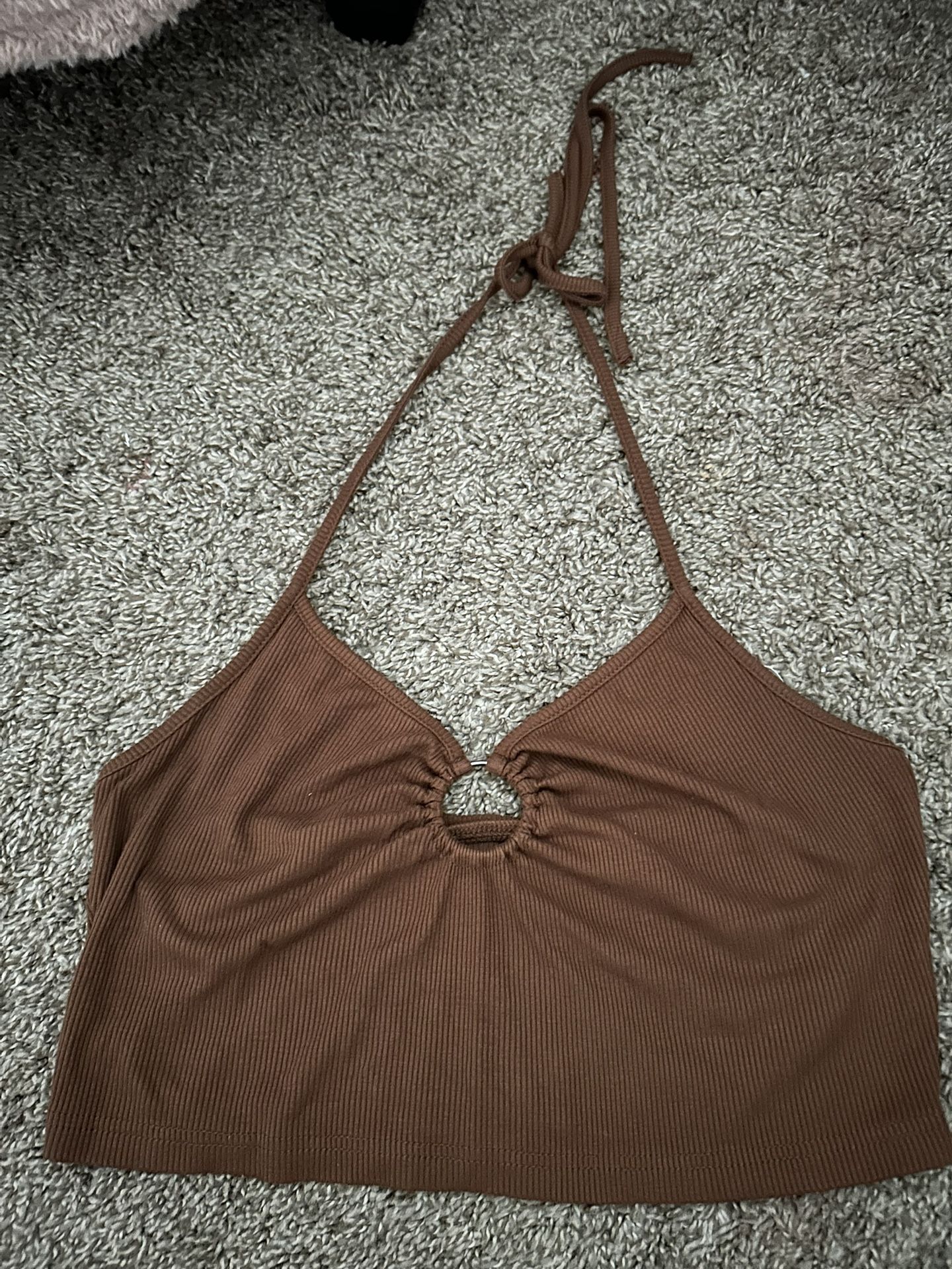 brown top