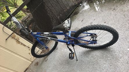 Huffy 20" Blue, Youth, bike