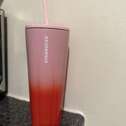 Starbucks Cups 