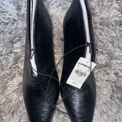 Express Textured Booties