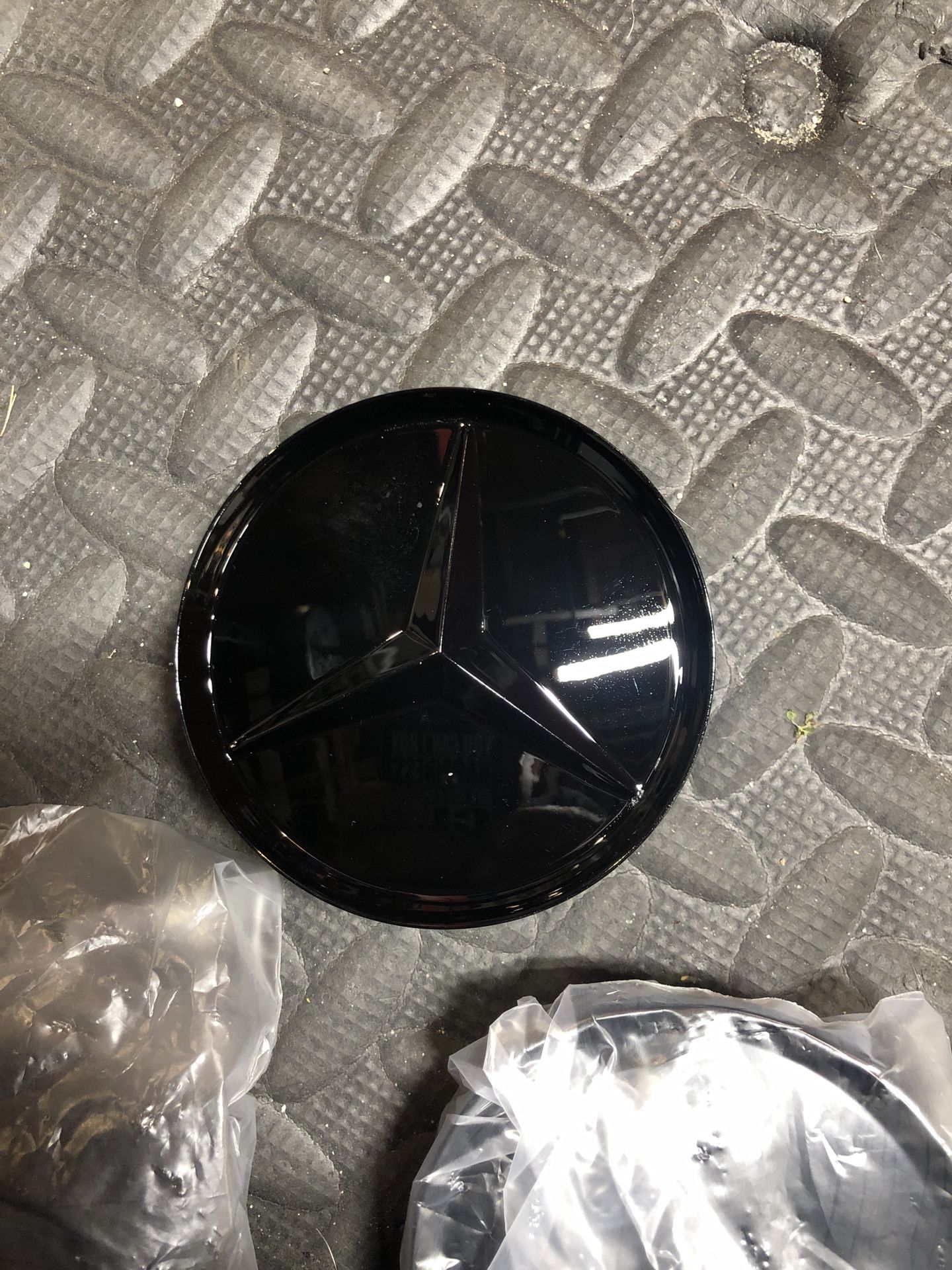 4X Mercedes Benz Center Caps Paint Gloss Black 3 Inch/75mm Fit C E S GL (PGB75)