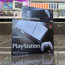 Limited Edition PlayStation 5 30th Anniversary Bundle ((Take It Home In Payments/ llévatelo a casa en pagos) only $10 down