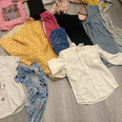 All Of These Clothes For Girls Size 4 To 5 Years For 5 Dollars
