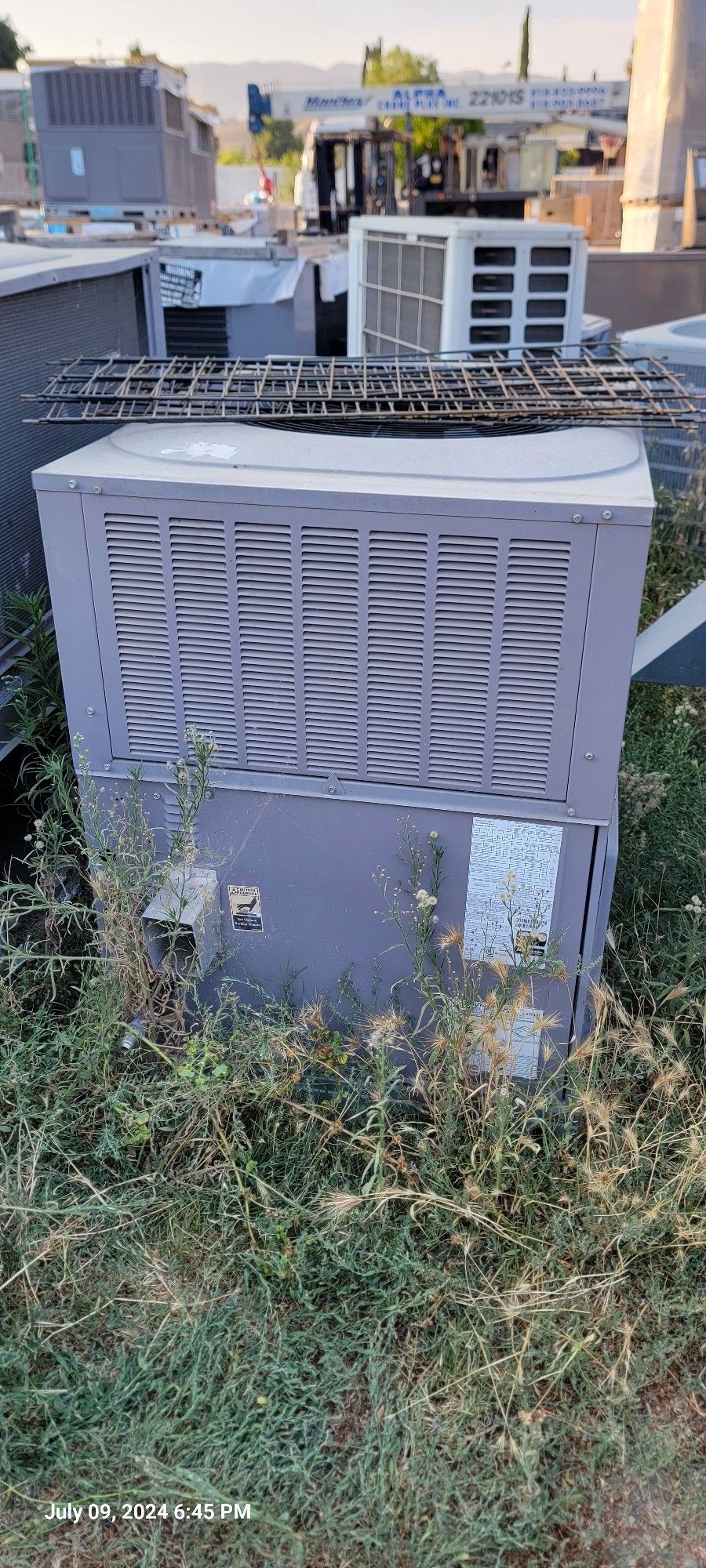 4 Ton Carrier RTU gas/electric