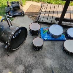 Drumset (6 Piece)