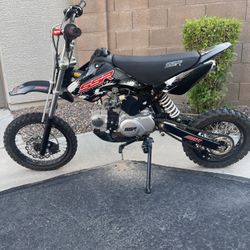 SSR 125 Dirt Bike