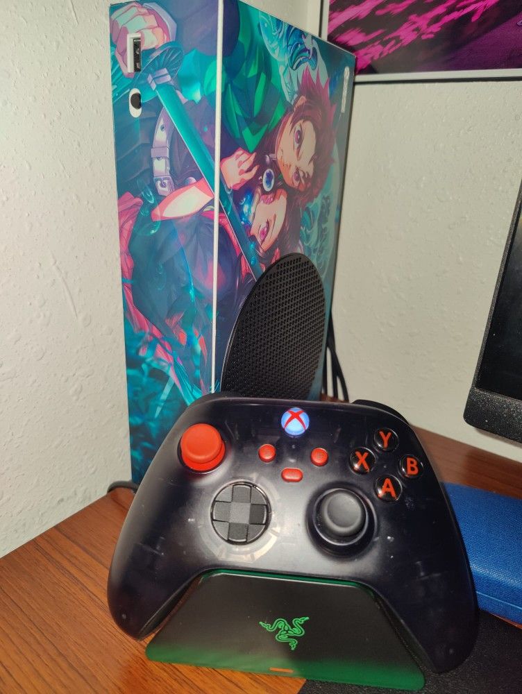 Xbox Series S With Controller And Charger
