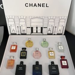 🎄Early Christmas Offer❤️Brand new with box and bag. bulk buyers are welcome！