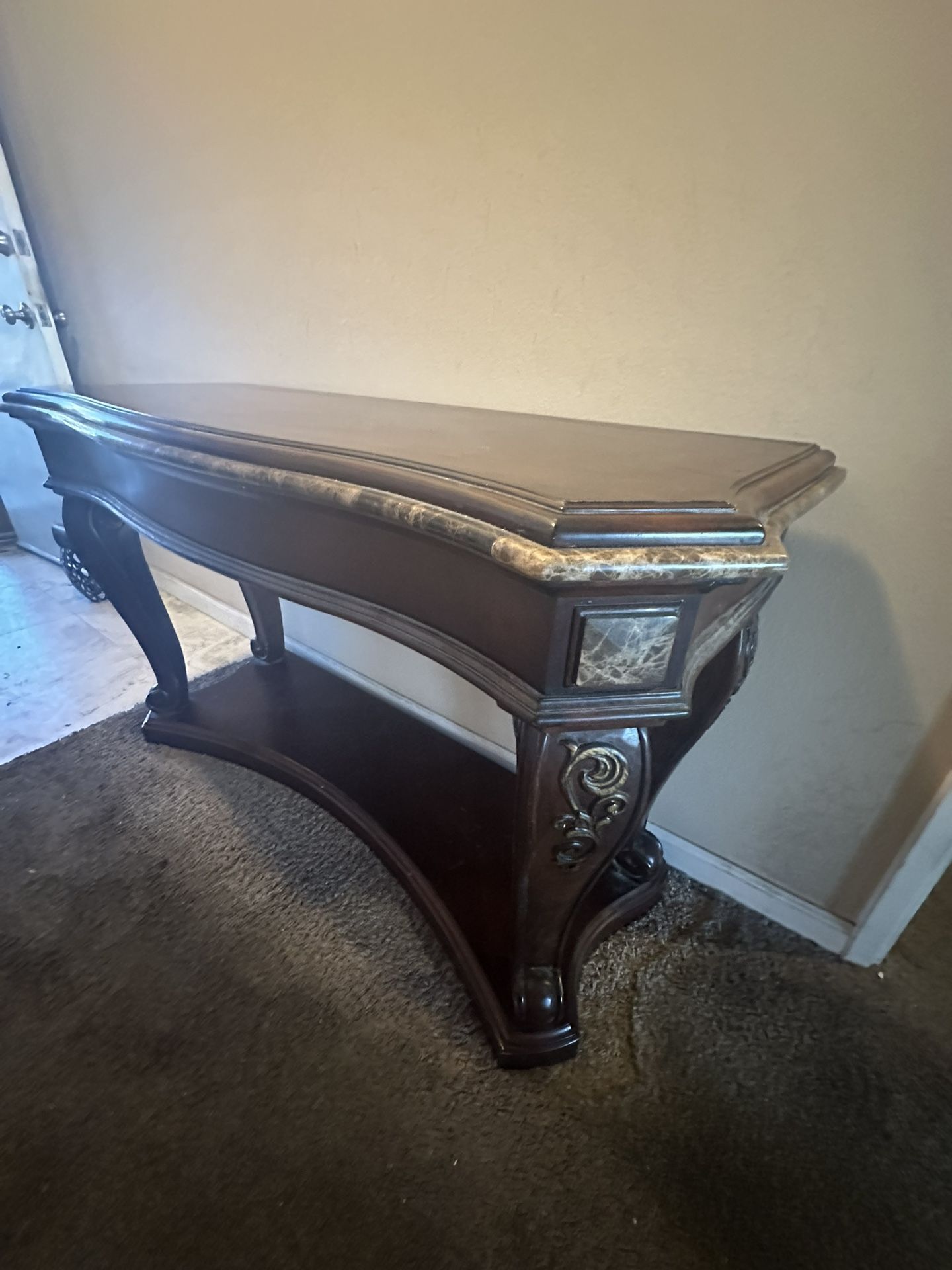 Free Entryway/Side Table