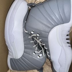 Jordan 12 