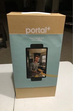 Portal Plus Smart Video Calling Display